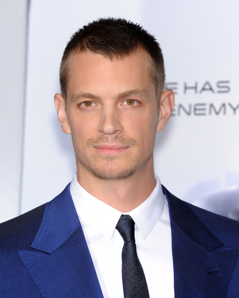 Sweden's Joel Kinnaman Calls On Government Official to End Fur Farms