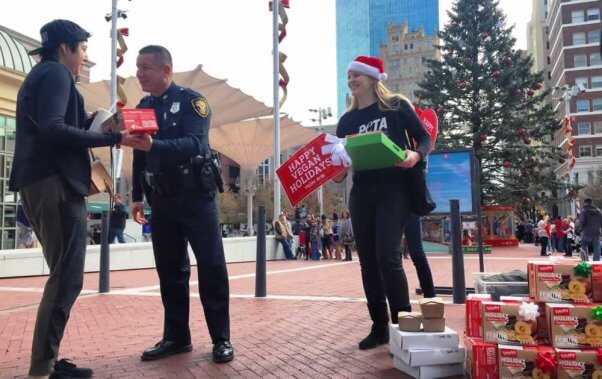 Fort Worth police and PETA give away free Tofurky roasts