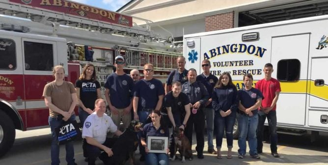 Compassionate Fire Dept Award given to Aingdon Fire Dept. for rescuing two dogs