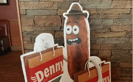 Denny's restaurant, sausage, meat contains feces