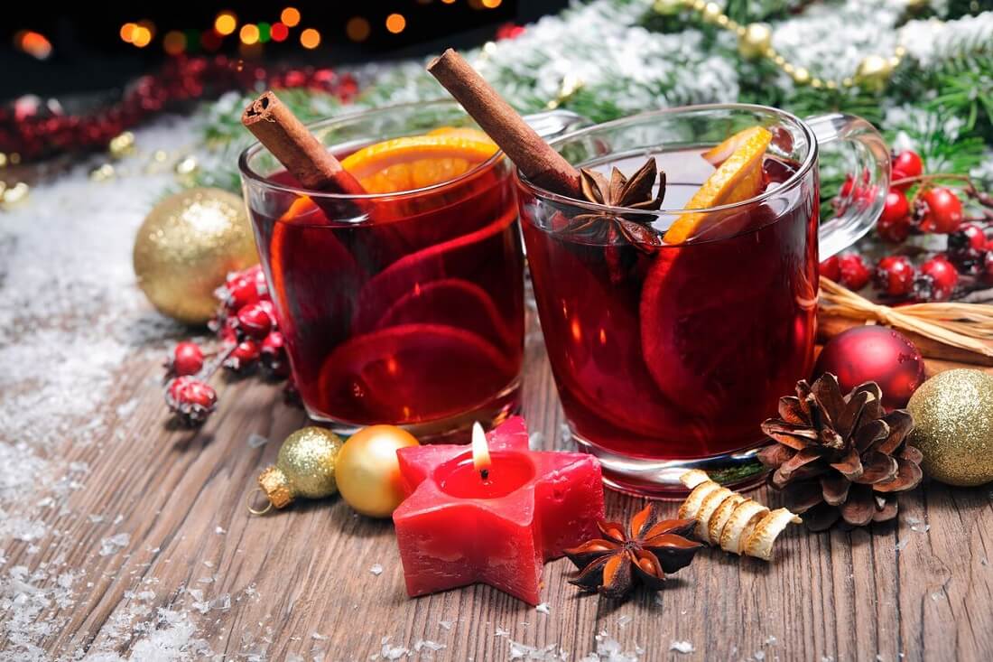 Warm Vegan Holiday Drinks That Are Perfect for Winter | PETA