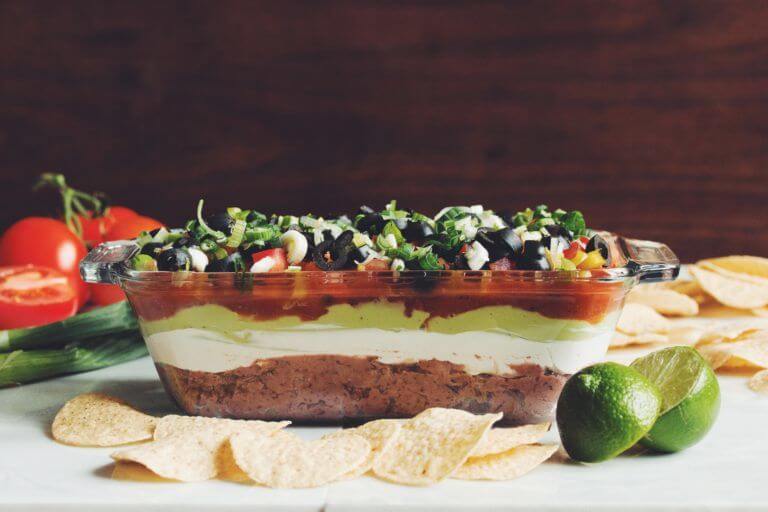 12 of The Best Vegan Dip Recipes of All Time | PETA