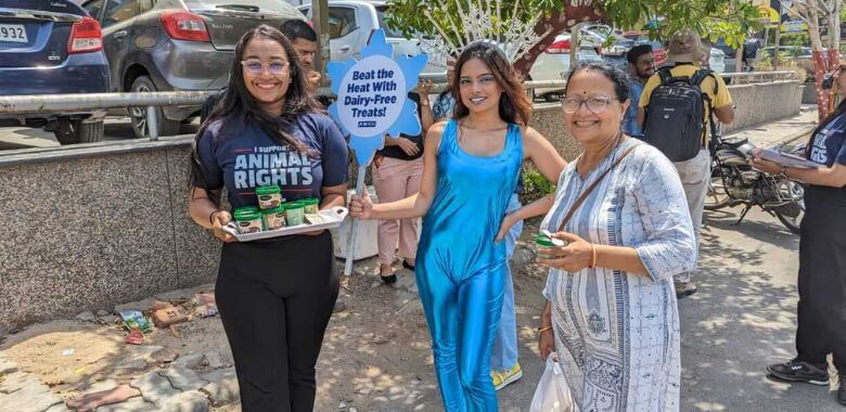 PETA India’s ‘Ice Queen’ Gives Away Vegan Treats During Heat Wave
